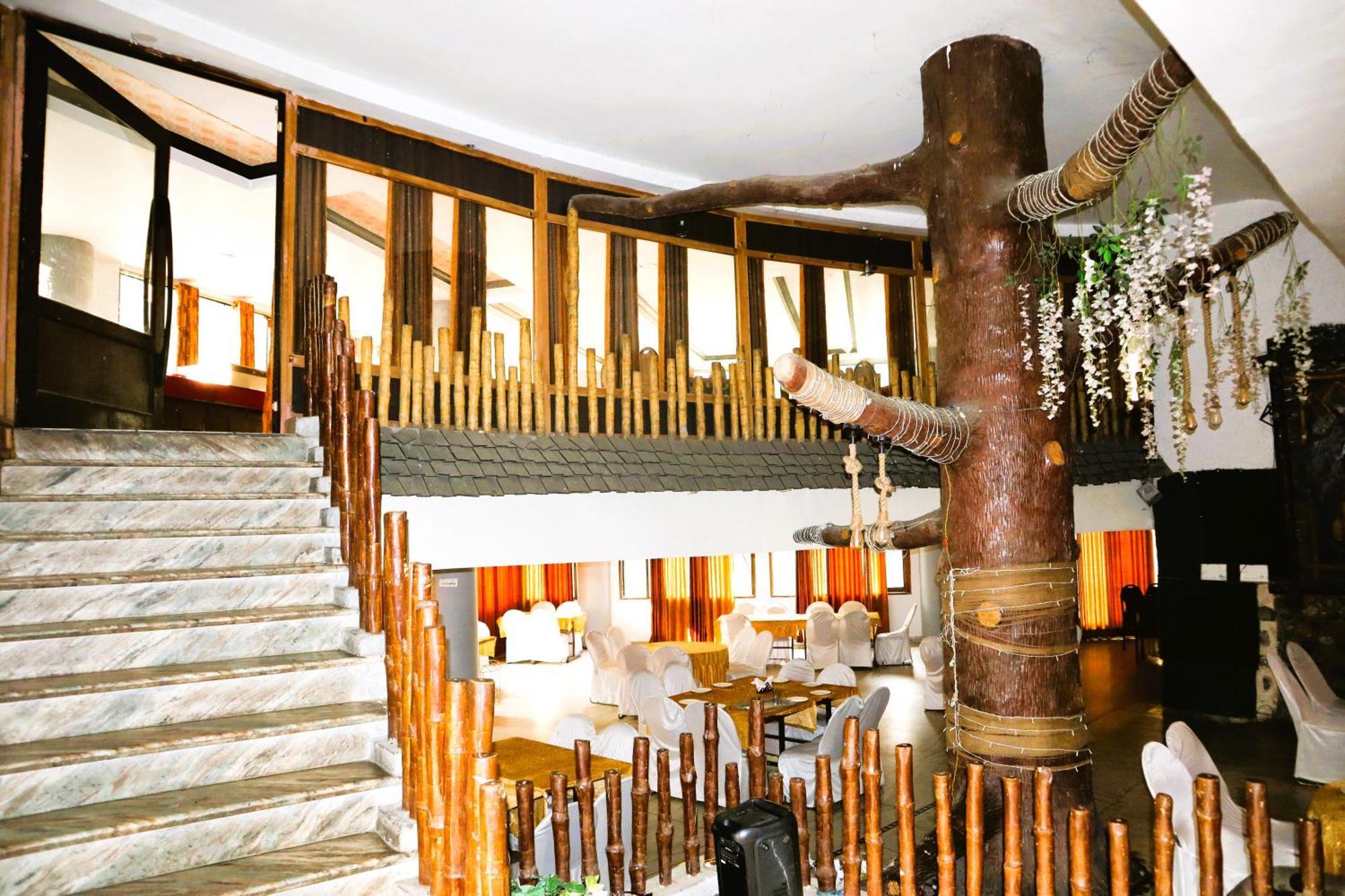 Hotel River Bank Mandi Eksteriør bilde